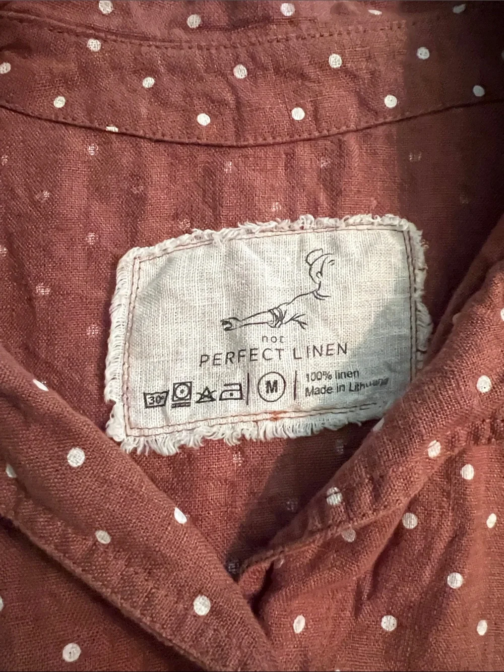 notPERFECTLINEN Rust Polka Dot camp collar Button-Down Shirt - Picture 2 of 2